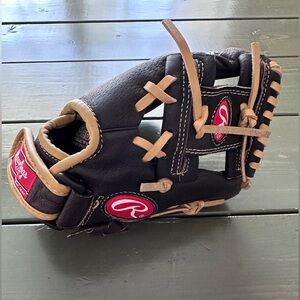 Rawlings Kids Black and Tan Youth Baseball Glove 10 1/2 inch